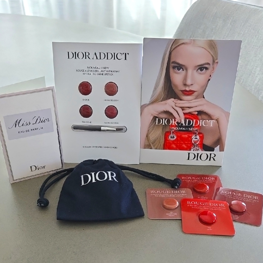 New Dior Lipstick Set DIOR ADDICT & Dior Rouge DIOR drawstring Pouch